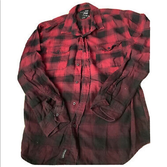 Red and Black Ombré Flannel from Blue Crown - Picture 3 of 5